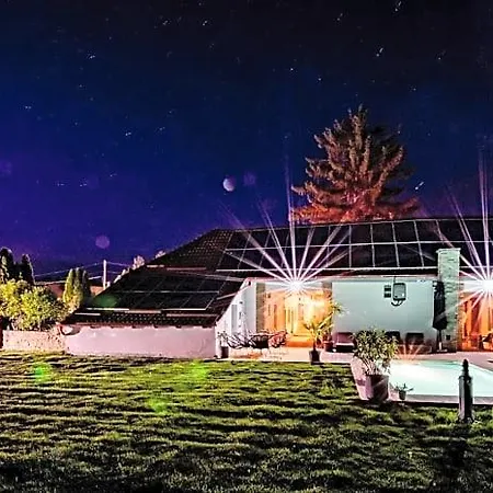 Szent Gyoergy Kuria Bed & Breakfast 3*
