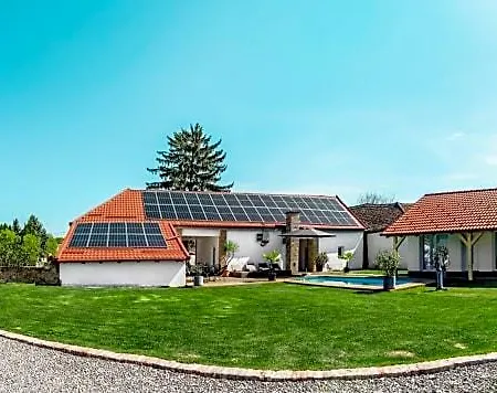 Szent Gyoergy Kuria 3*